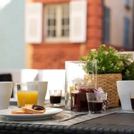 Family Angeli * ג'נובה